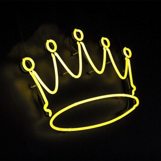 Heavy-Is-The-Crown-Neon-Sign-Light.jpg